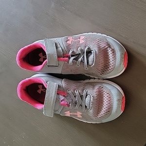 Under Armour girls tennis shoes